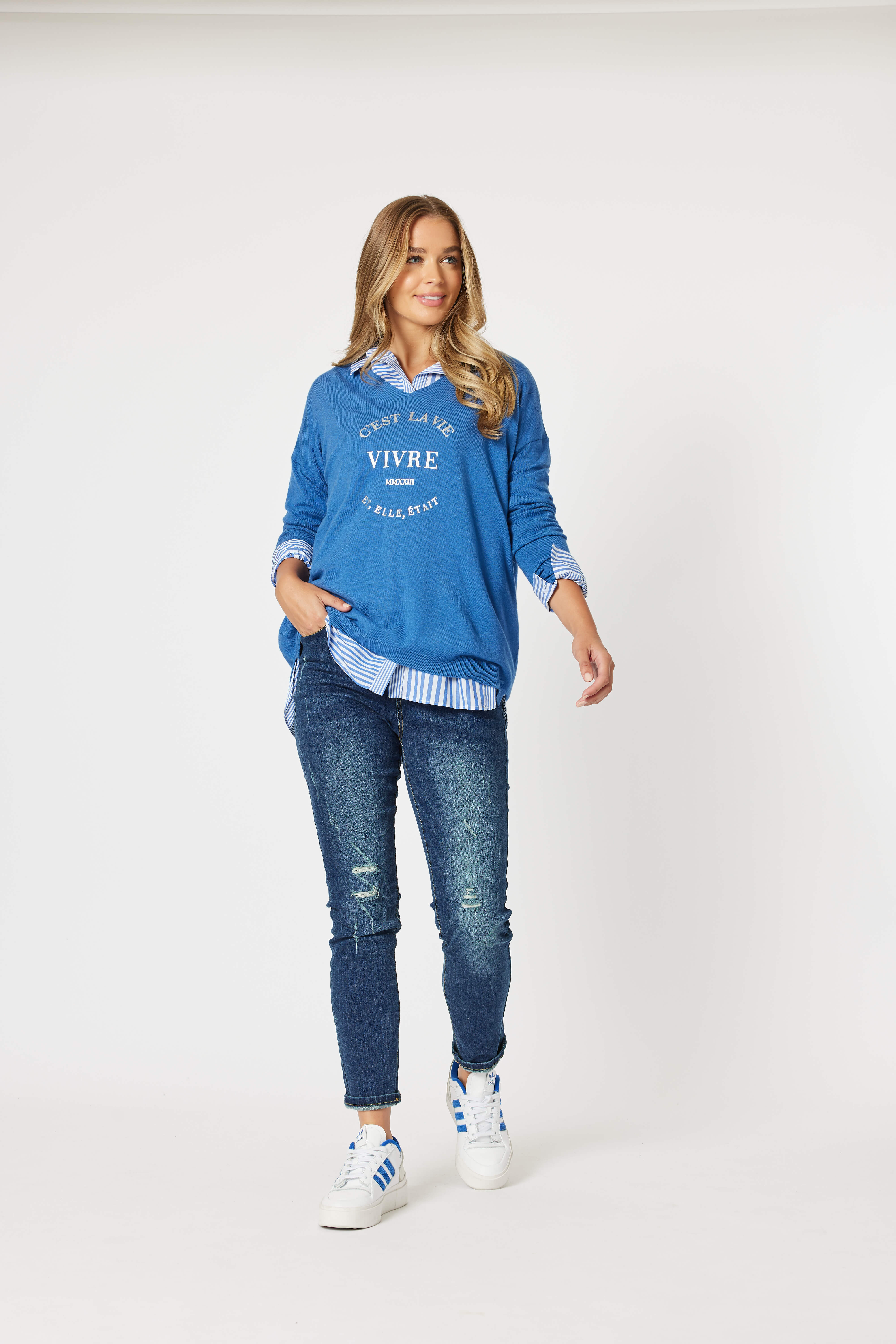 Stylish Blue Knit Pullover With Striped Collar Detail