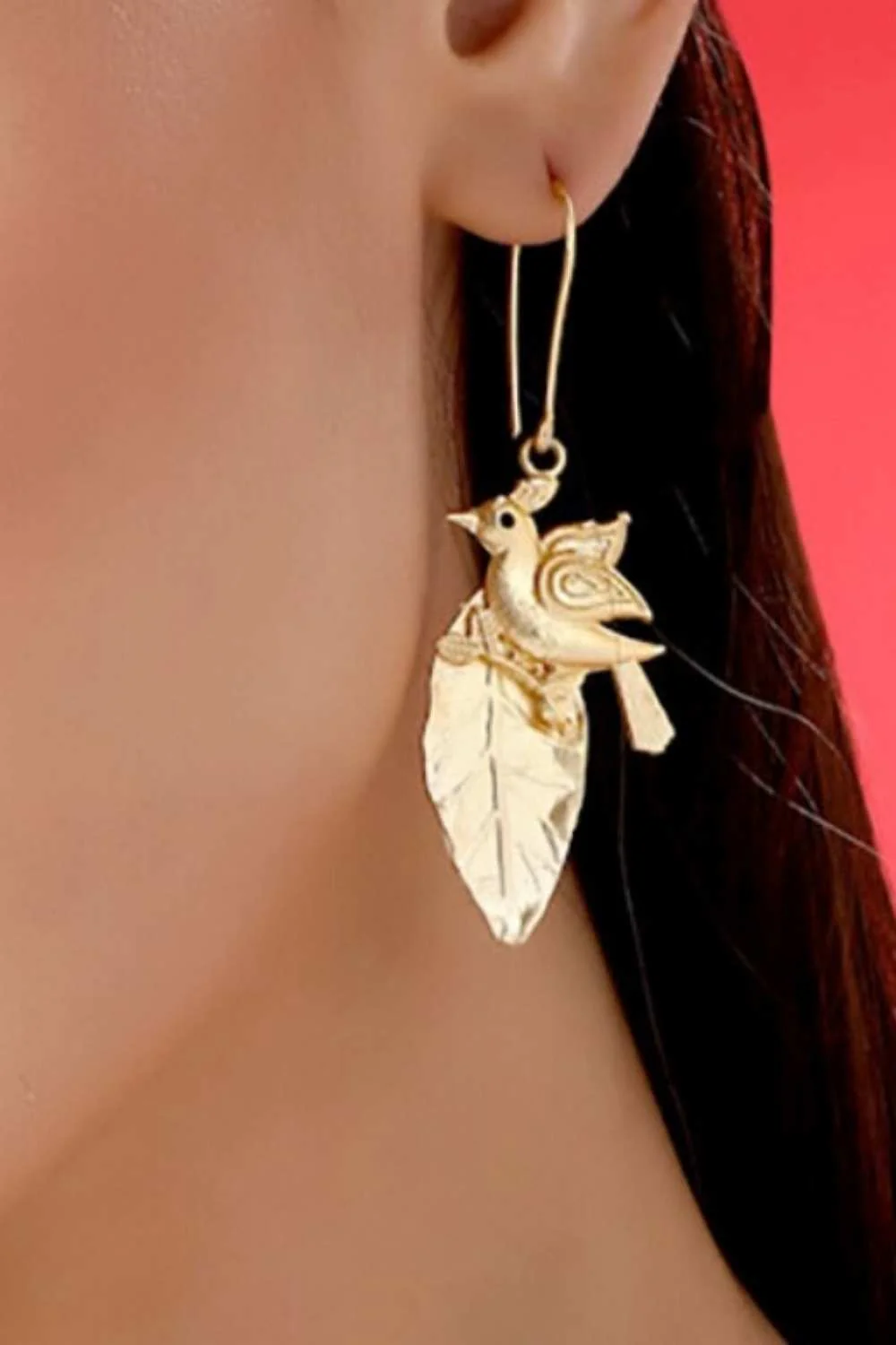 Charming Bird Leaf Dangle Earrings